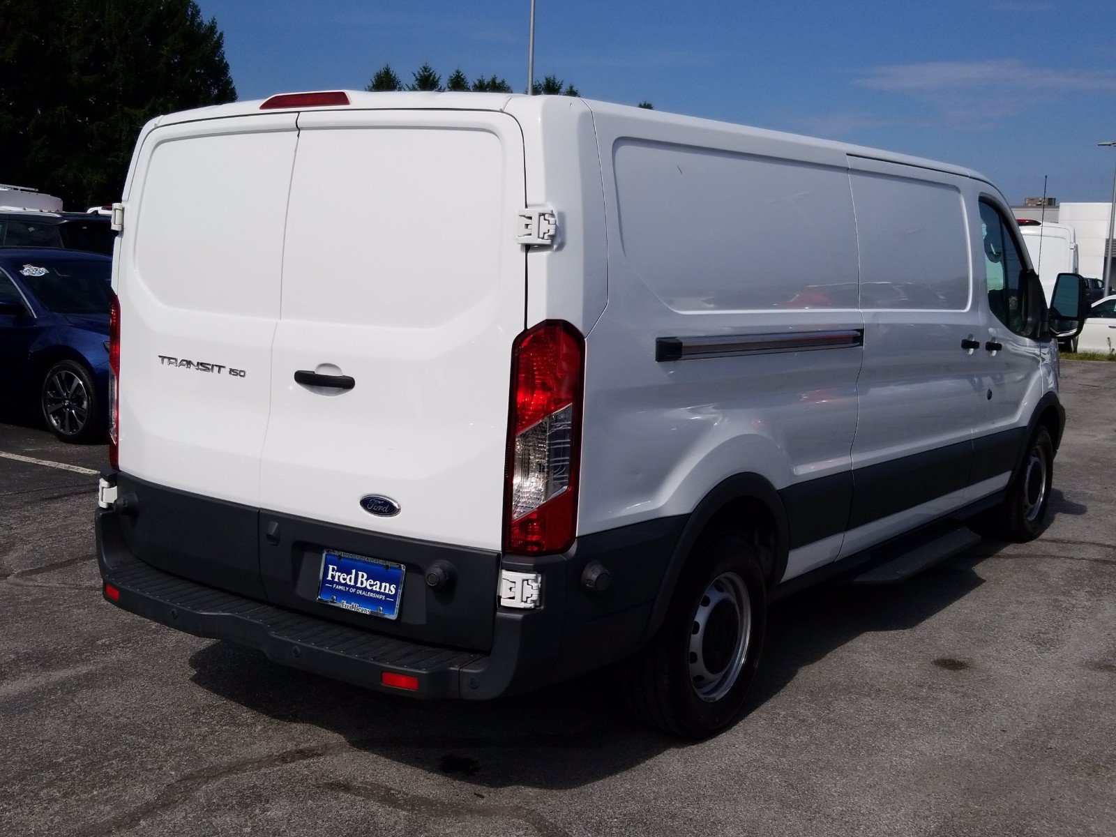 Pre-Owned 2017 Ford Transit Van T150 RWD Full-size Cargo Van