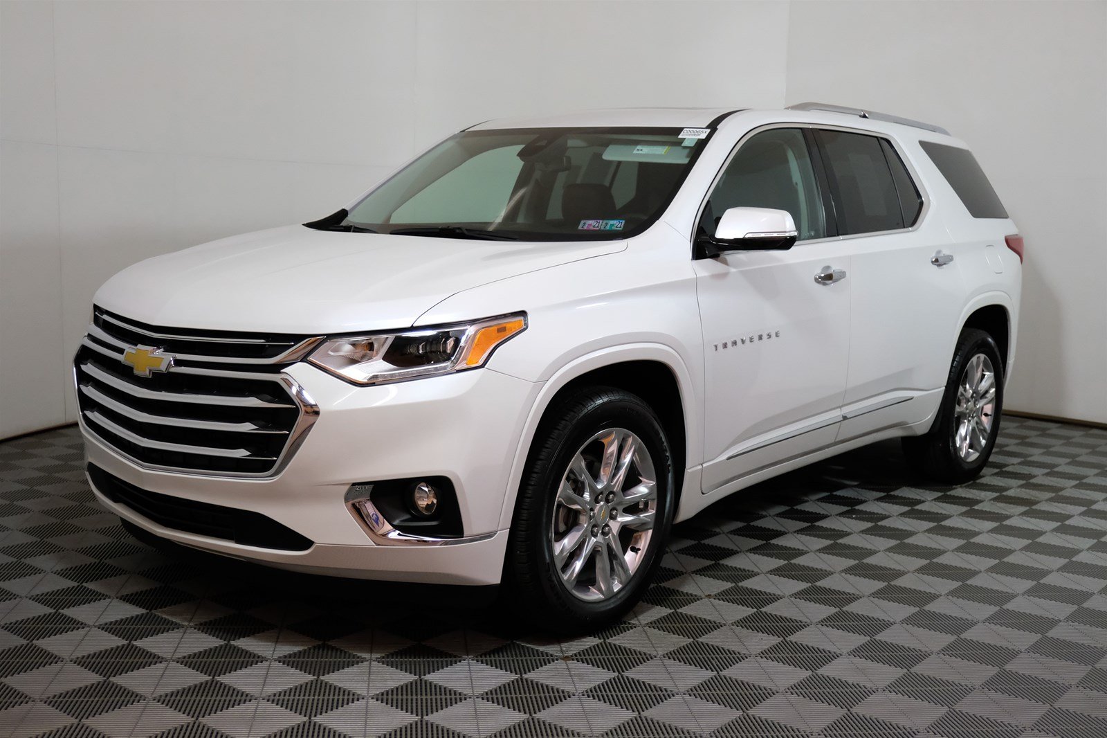 Pre-Owned 2019 Chevrolet Traverse High Country AWD Sport Utility